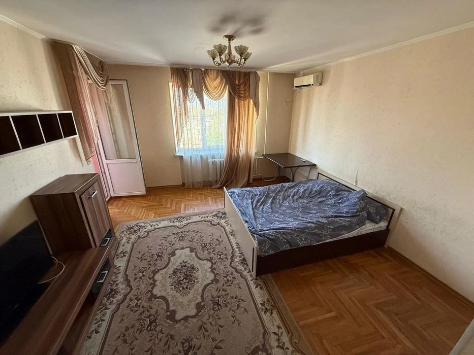 Продам отличную крупногабаритную 1к квартиру.