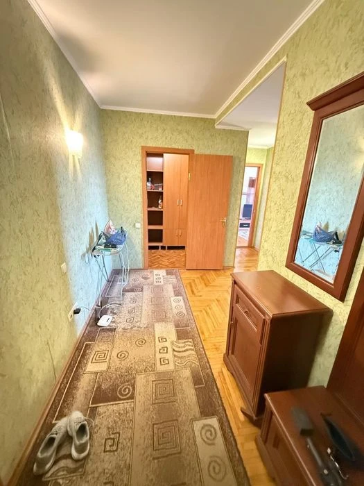 Продам отличную крупногабаритную 1к квартиру.