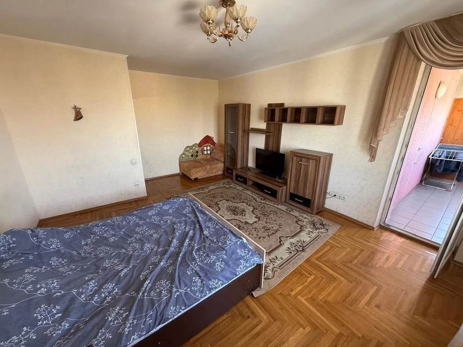Продам отличную крупногабаритную 1к квартиру.