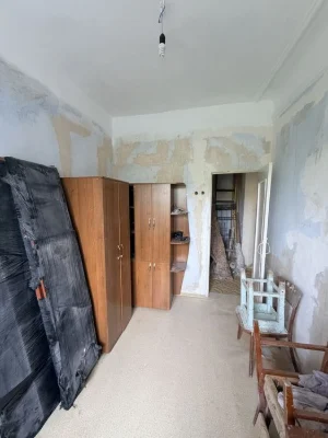 Продаж 1-к квартири 1-й поверх 4 Слобідська