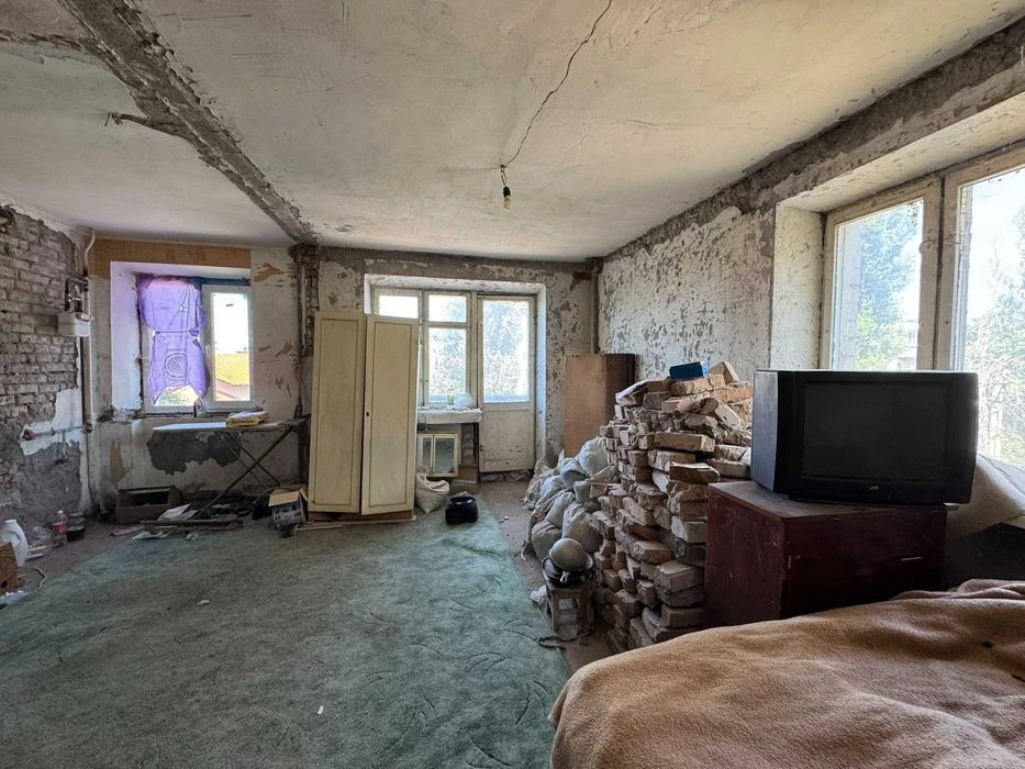 Продаю 1-кімнатну квартиру, вул. Терасна 8, р-н. Сухого Фонт