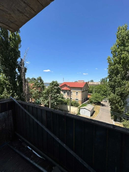 Продаю 1-кімнатну квартиру, вул. Терасна 8, р-н. Сухого Фонт