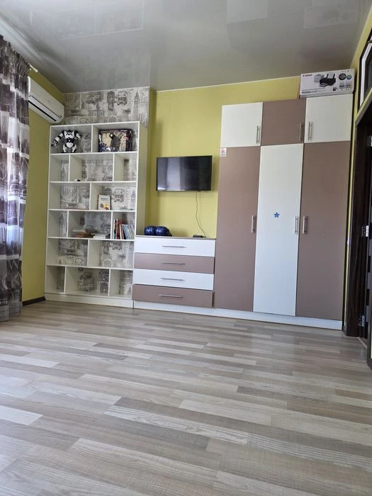 Климовский Дом 2-ая квартира в центре с ремонтом Привоз