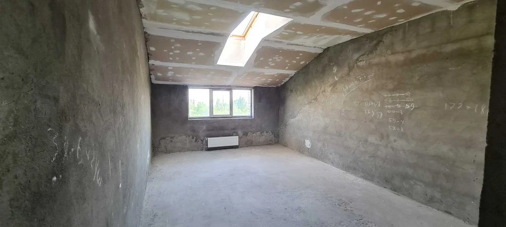 Продаж квартири 2 рівневої. рн. Сухий фонтан. Без комісії