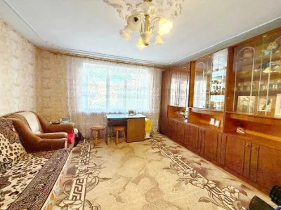 Продаж 3-кімнатної чешки з окремими кімнатами. Держ. програм
