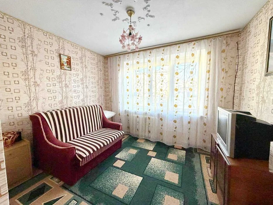 Продаж 3-кімнатної чешки з окремими кімнатами. Держ. програм