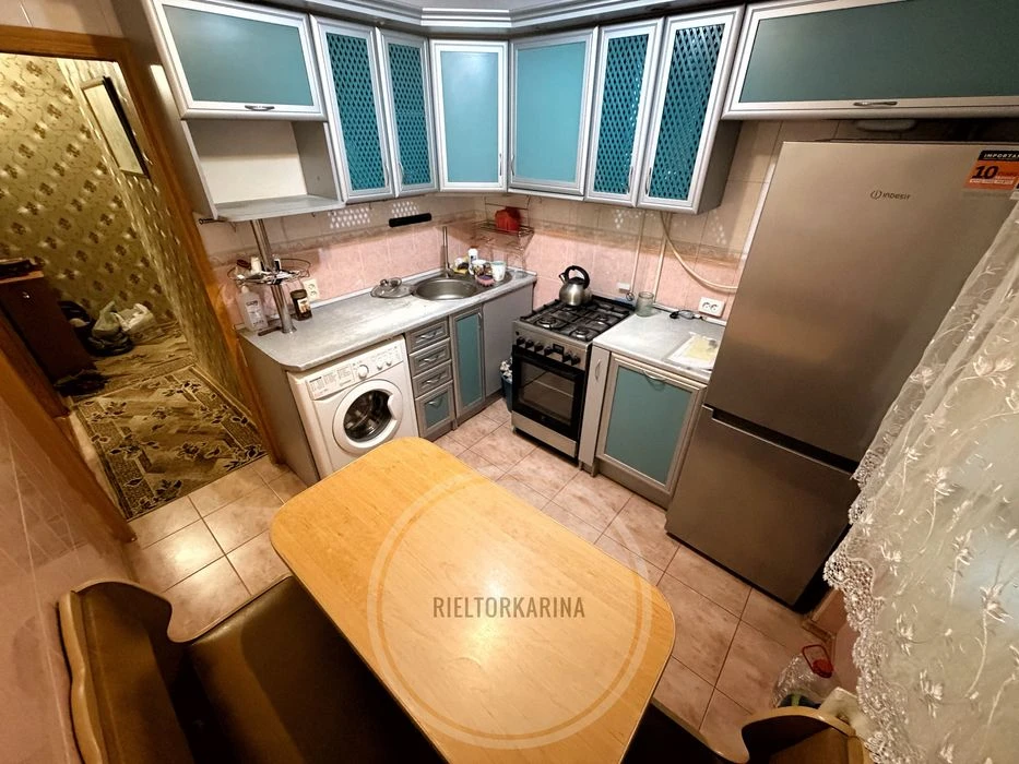 Сухий фонтан/Бугський бульвар 3к квартира в продажі на 2 пов
