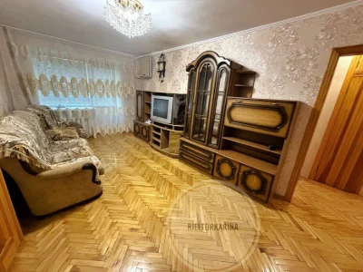 Сухий фонтан/Бугський бульвар 3к квартира в продажі на 2 пов