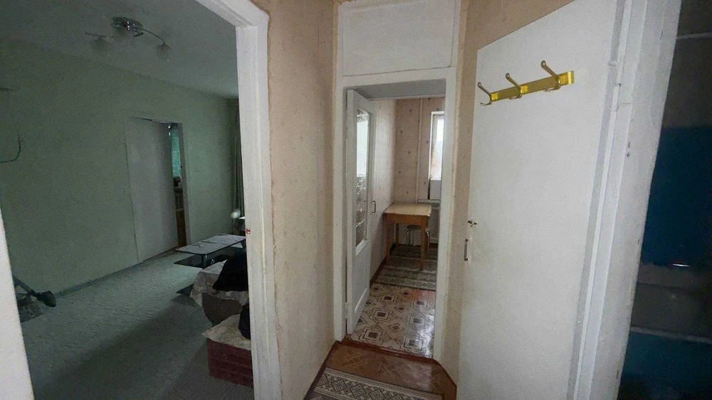 Продаж • 3к квартира • 56 м² • 4/5 поверх • Космонавтів • #1