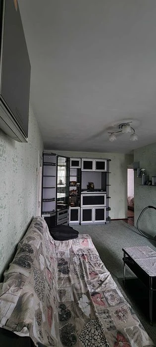 Продаж • 3к квартира • 56 м² • 4/5 поверх • Космонавтів • #1