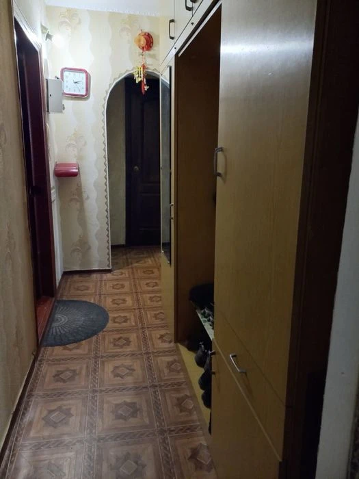 Продаю 2-х ком квартиру район Площадь Победы