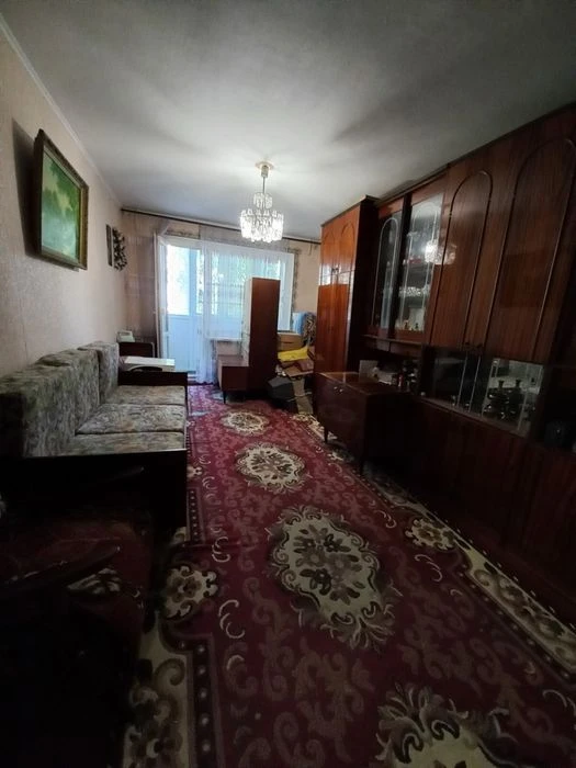 Продаю 2-х ком квартиру район Площадь Победы
