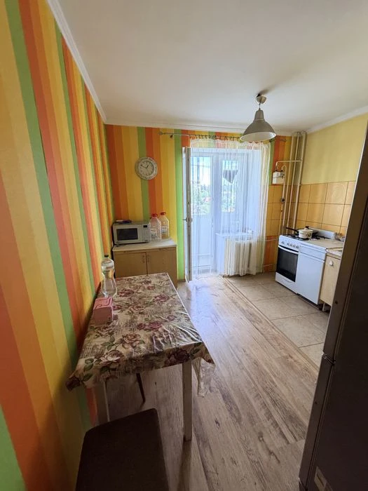 Продаж 1-к квартири 7/9 вул Космонавтів