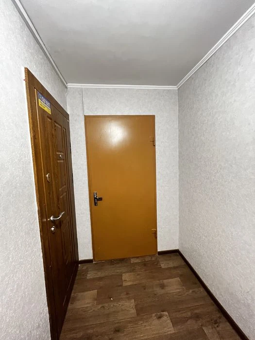 В Продажу 1 к к вул. Південна/ Атб