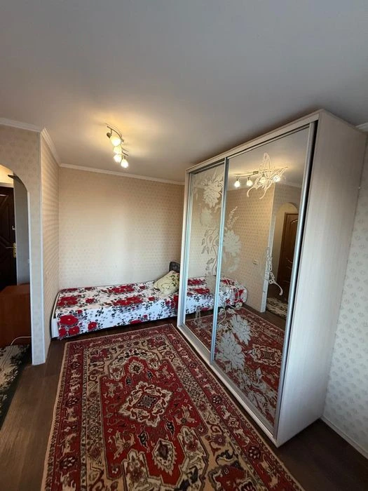Продам 1к комнатную квартиру в Ингульском районе.