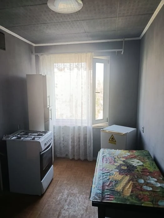 Продаю 2к/кв пр.Центральный/3 Слободская 8/9,45/27/8,разделк