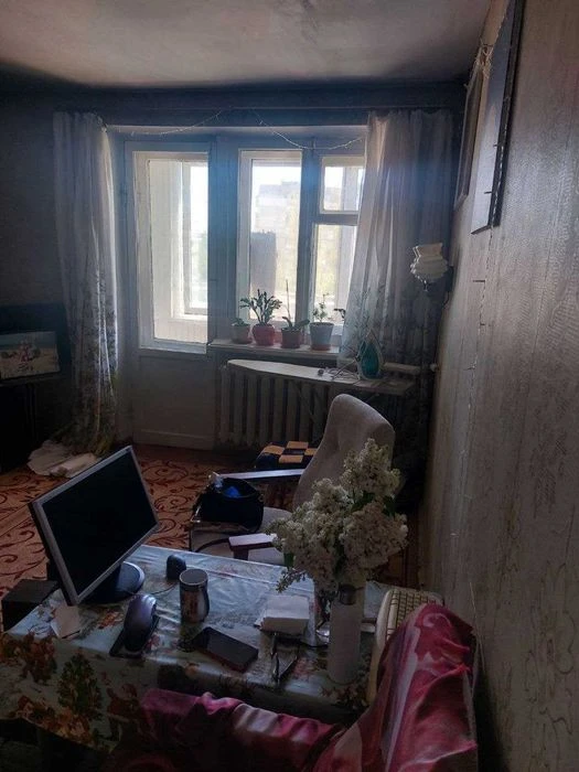 Продаю 2к/кв. ул.ген.Алмазова (р-н Юр.Академии)