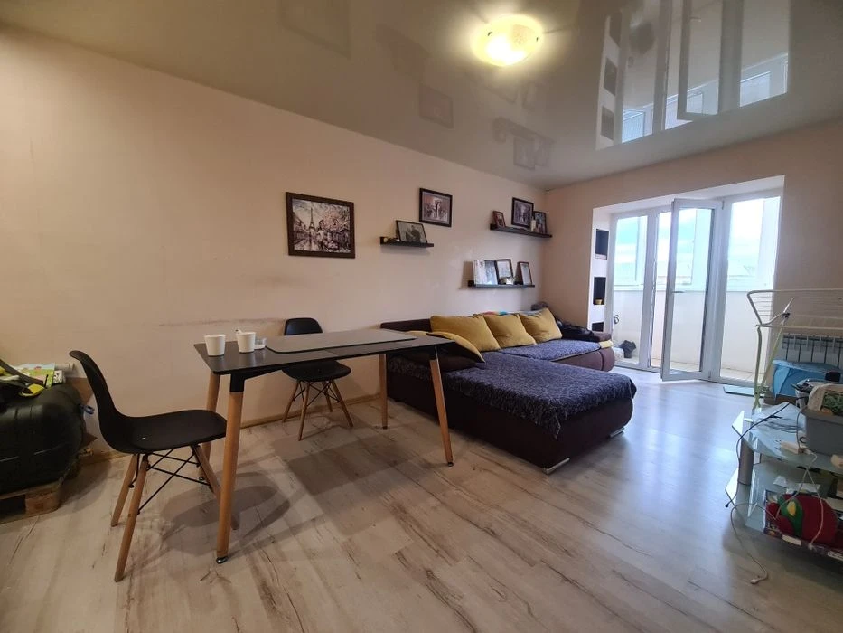 Продам 3х комнатную квартиру в центре. улица Водоправодная.