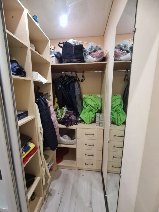 Продам 3х комнатную квартиру в центре. улица Водоправодная.