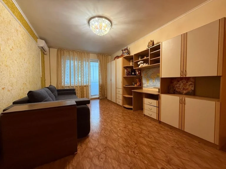 Продам отличную 2х комнатную квартиру.