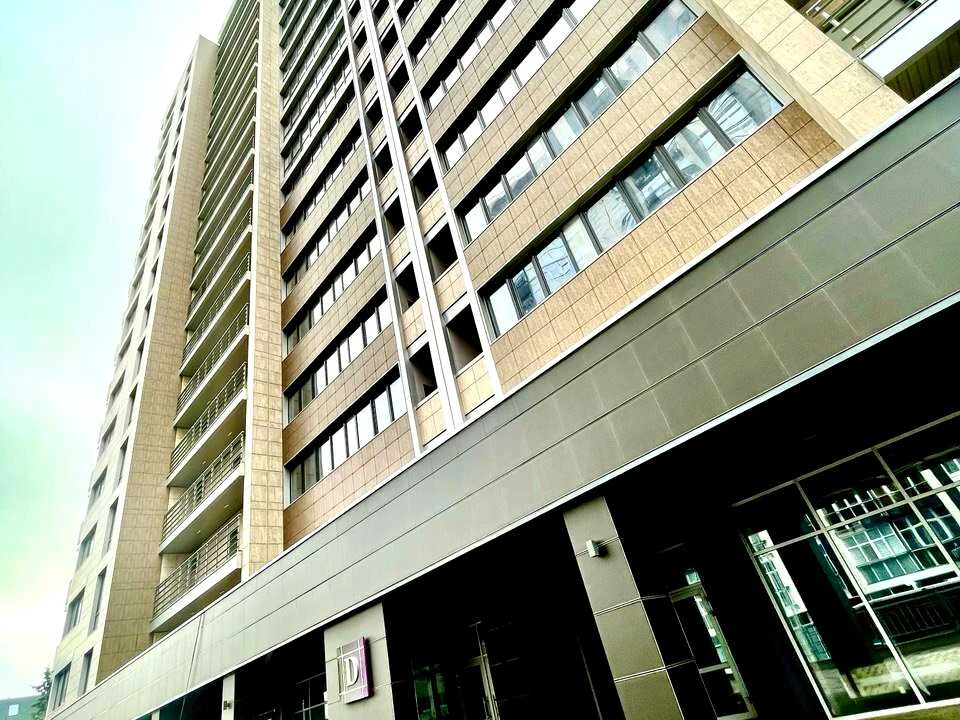 Apartment. Kharkiv, Dmytra Antonenka St. (Minska)