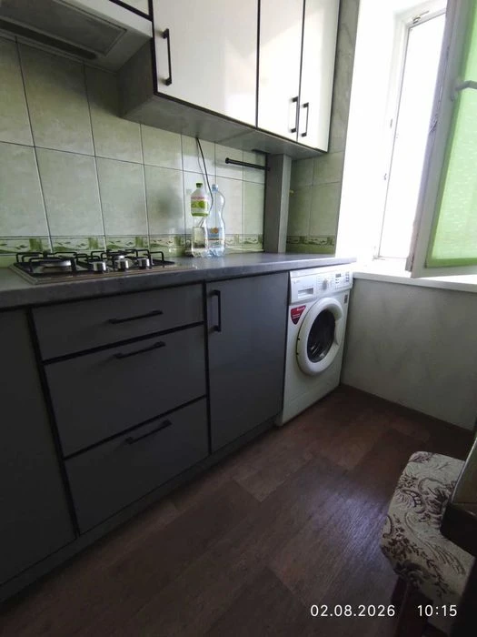 Продам 1 к/к в Корабельном районе на Айвазовского 13