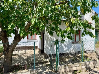 Продаю 1-кімнатну квартиру на землі, вул. Погранична, р-н "Б
