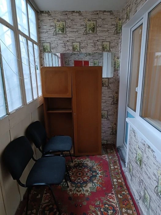 Продаю 3к/кв  ул.Артилерийская 1/9 панель 56/37/8,балкон  30