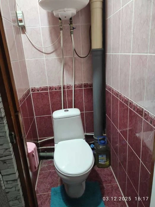 Продам 2 к/к в Корабельном районе (Океановская)