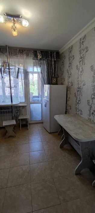 Продажа 1 крупногабаритной квартиры в центре Корабельного ра