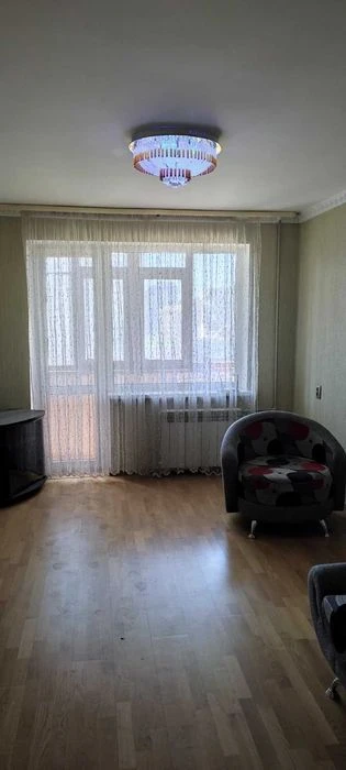 Продажа 1 крупногабаритной квартиры в центре Корабельного ра