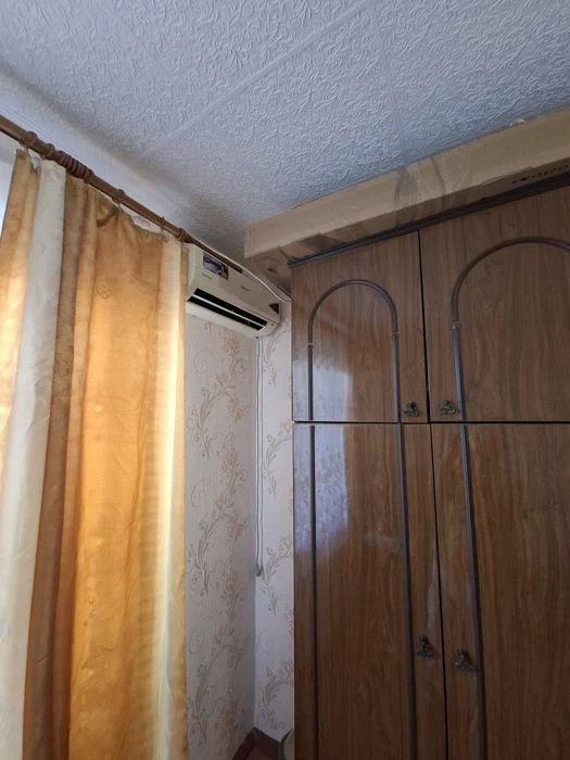Продаю 1 к. кв. пр. Миру-Театральна