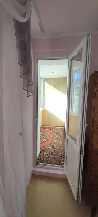 Продажа 2-х к. квартиры   в Корабельном районе.