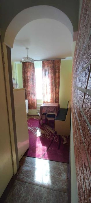 Продажа 2-х к. квартиры   в Корабельном районе.