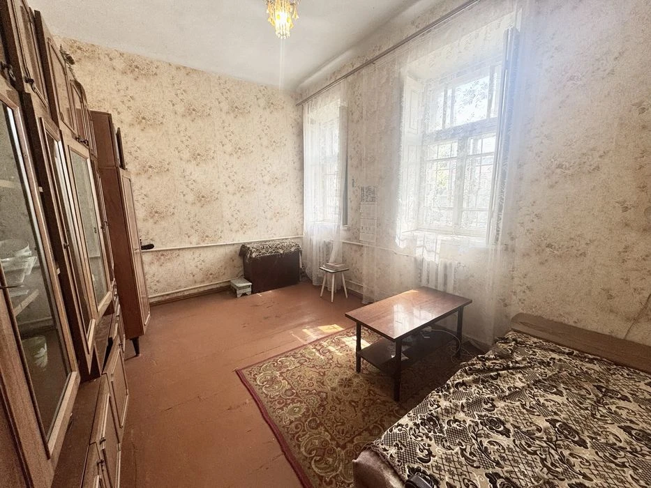 Продам 1к.квартиру. Сінна. Ц.ринок