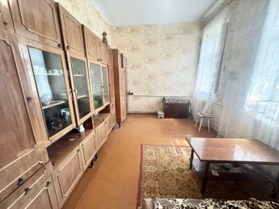 Продам 1к.квартиру. Сінна. Ц.ринок