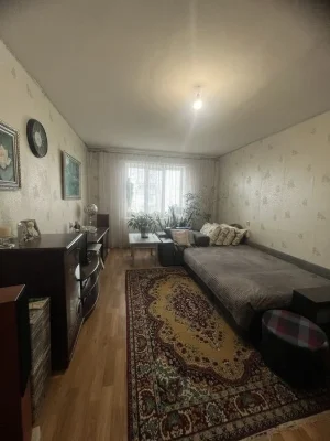 Продаю 3 к/кв. 105м Северная Звезда