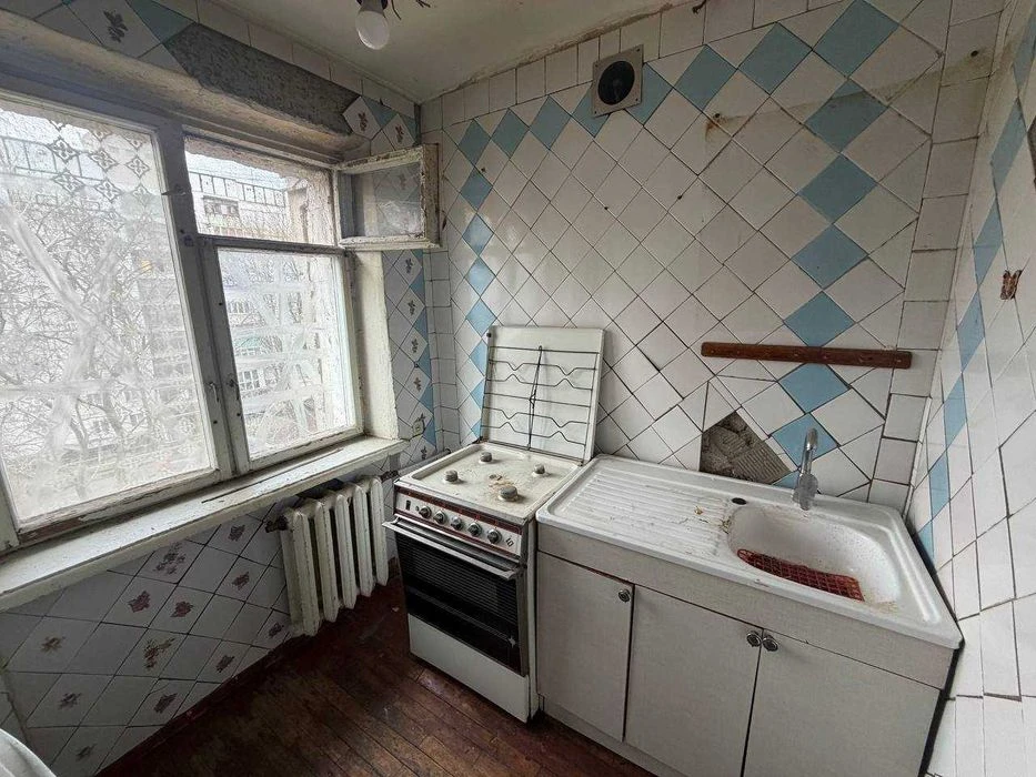 Продам 2х комнатную квартиру р-н Титова - Кирова - Янгеля