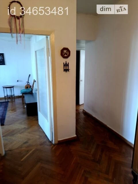Sale of 2-room apartment 71.2 sq. m. on Predslavynska Street 38 • ID