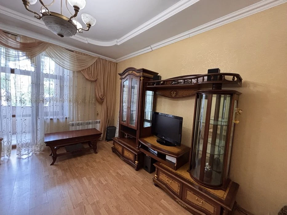 Продаж 2 кк з ремонтом у центрі міста Без комісії!