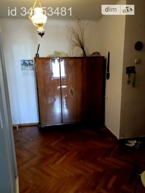 Sale of 2-room apartment 71.2 sq. m. on Predslavynska Street 38 • ID