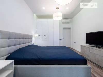 Продаж 2к квартири 54.7 кв. м на вул. Басейна 17 • ID 347229