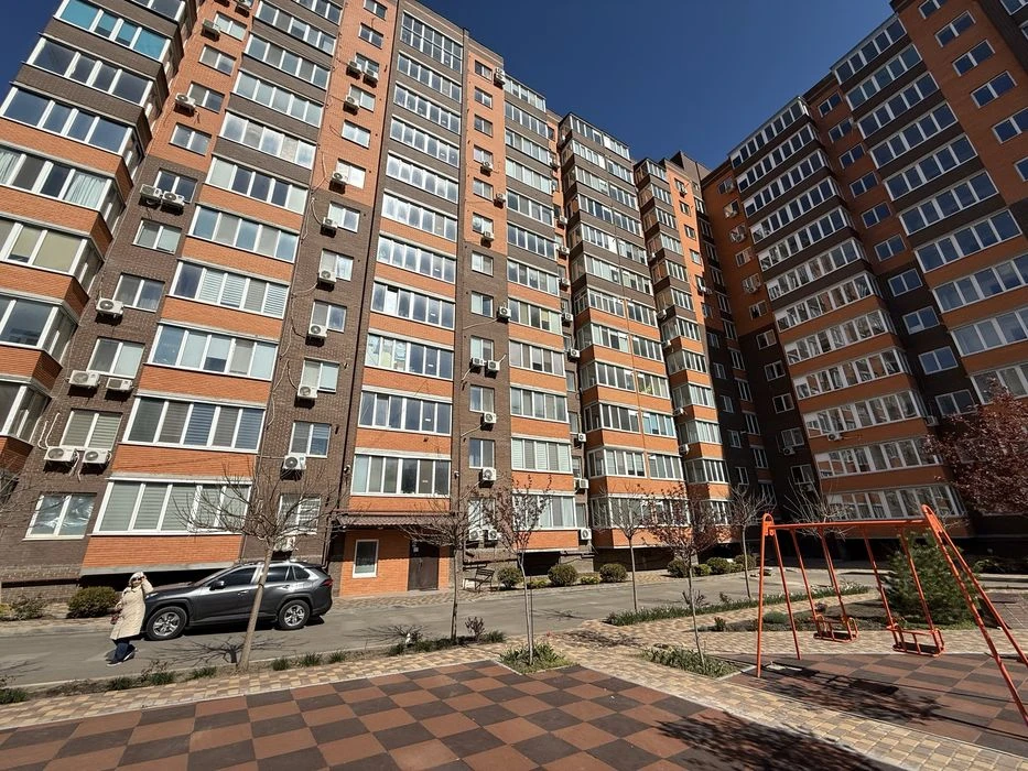 Продаж крупногабаритної 1-ки ЖК Набережний квартал