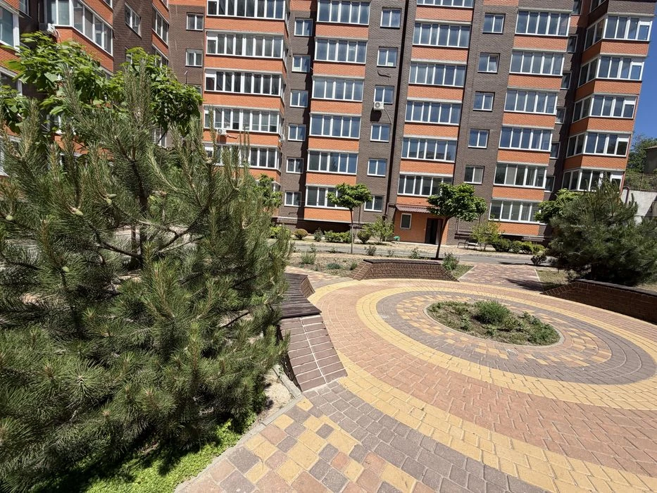 Продаж крупногабаритної 1-ки ЖК Набережний квартал