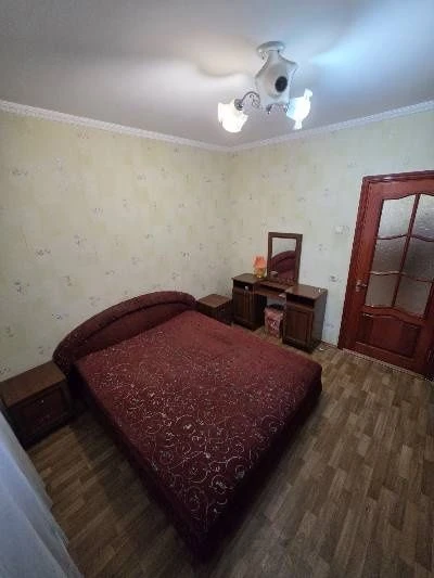 Продаж 2 кімнатна  квартира Намив