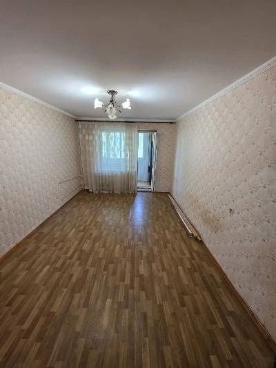 Продаж 2 кімнатна  квартира Намив