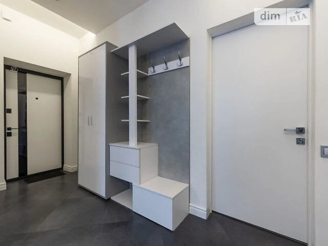 Продаж 2к квартири 54.7 кв. м на вул. Басейна 17 • ID 347229