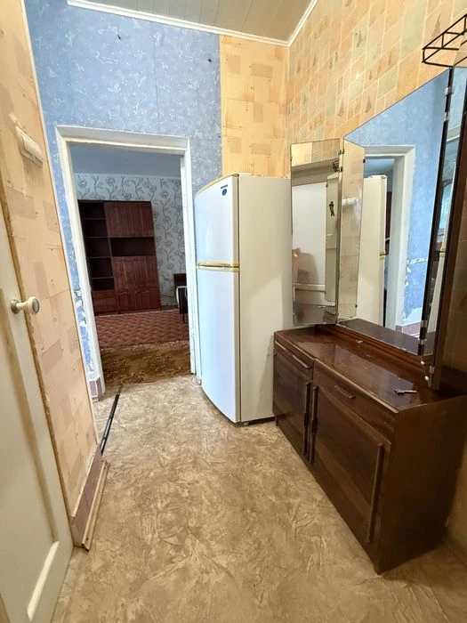 Продам квартиру 1-кімнатна у гарному стані Ліски вул.Леванев