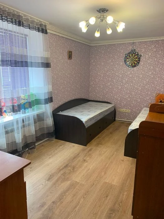 2 к/к квартира з ремонтом с . Горохівка