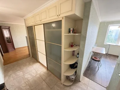 Продам 3х комнатную квартиру в Ингульском районе.